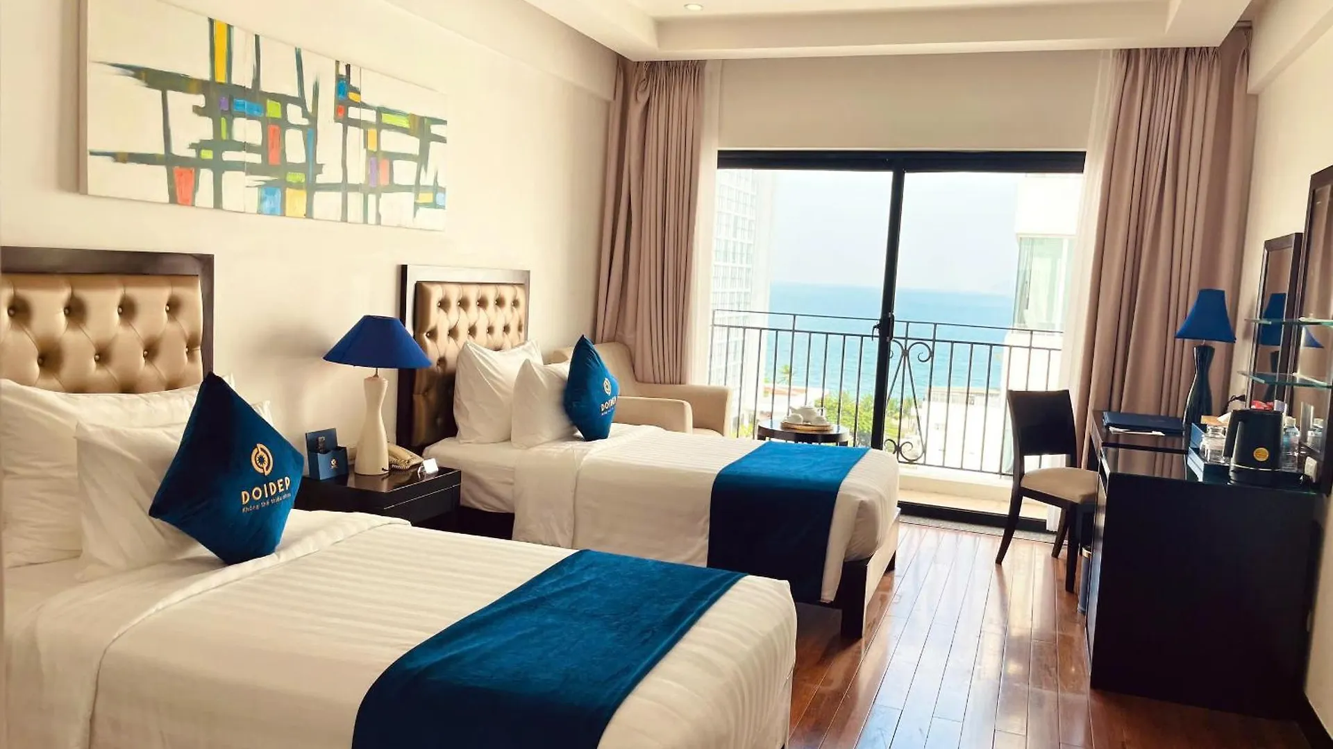 Sandals Island Hotel Nha Trang 4*,  Vietnam