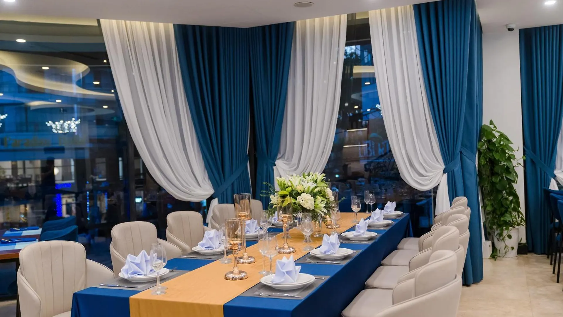 Sandals Island Hotel Nha Trang