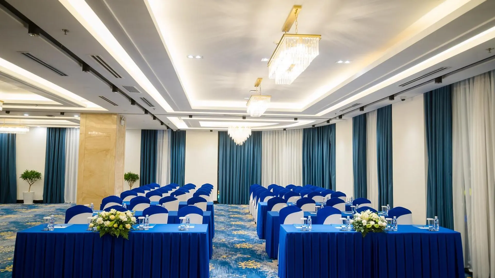 Sandals Island Hotel Nha Trang Vietnam