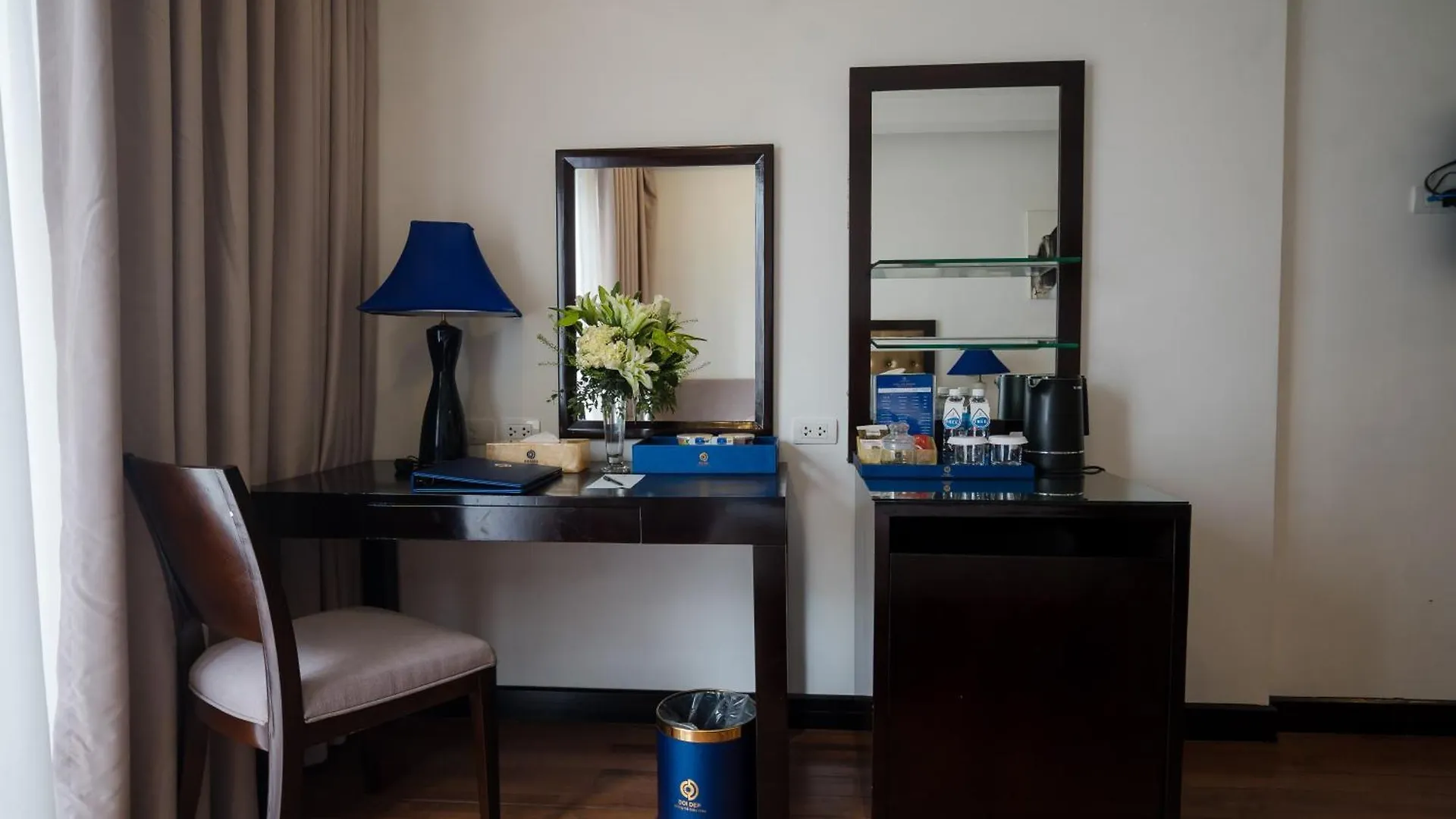 ****  Sandals Island Hotel Nha Trang Vietnam