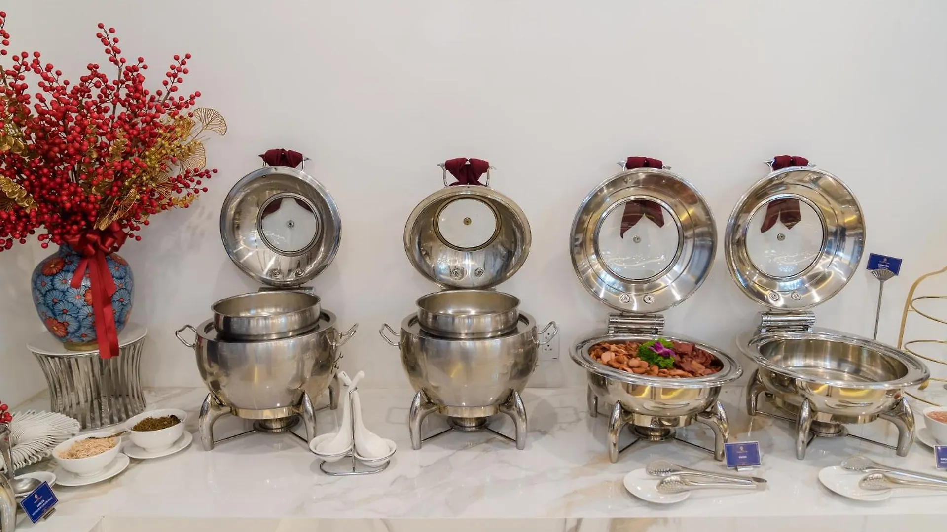 Sandals Island Hotel Nha Trang