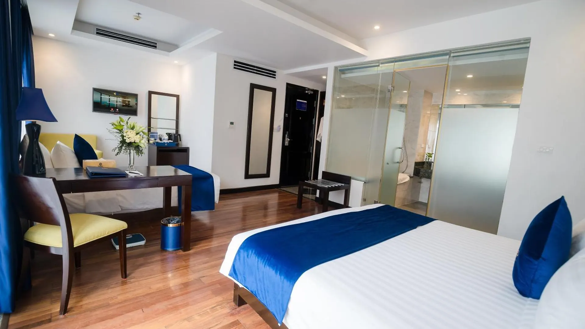 Sandals Island Hotel Nha Trang